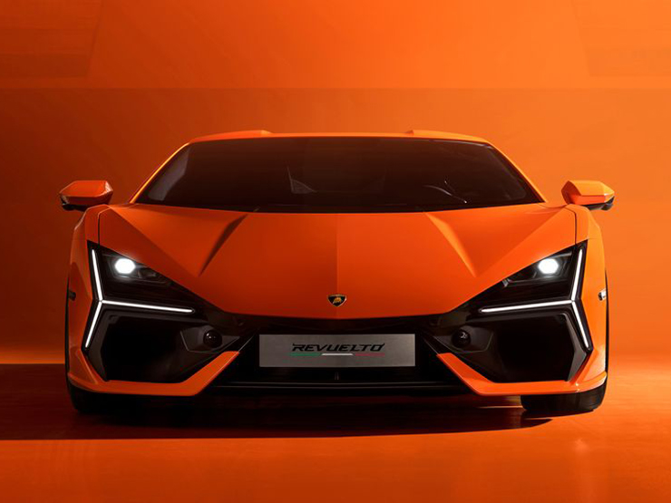 Siêu xe Lamborghini Revuelto ra mắt toàn cầu, sử dụng động cơ lai mạnh nhất  lịch sử