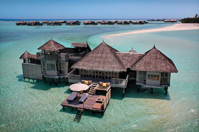 Du lịch Maldives tận hưởng tuần trăng mật, bạn không thể bỏ qua những địa  điểm xa hoa này