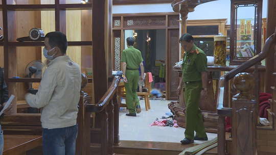 Nhân viên dọn phòng khách sạn trộm 5.900 Euro của du khách nước ngoài 1 Để lại thư tuyệt mệnh, người đàn ông chết trong ngôi nhà chục tỉ - 1