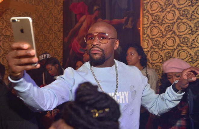 Mayweather bị bắn giữa đêm: Gây thù chuốc oán, "ếch chết tại miệng" - 1