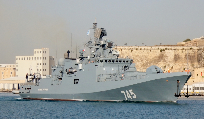 11 tàu chiến Nga bất ngờ rời cảng Syria: Đòn dằn mặt Mỹ? - 1