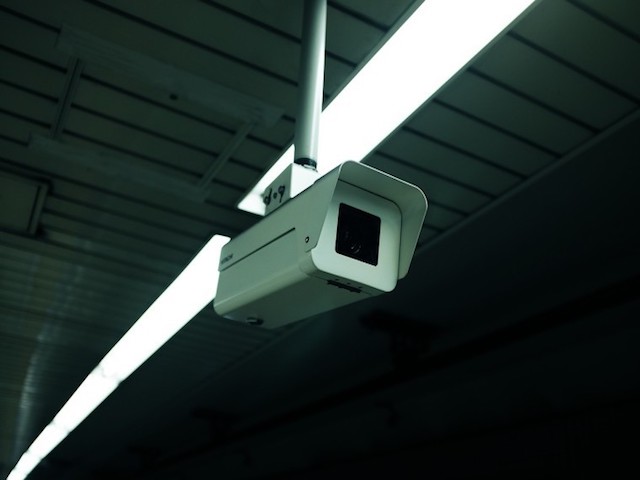 Người dậy muộn có khả năng chết sớm hơn bình thường camera an ninh 1523830429 343 width640height480 Người dậy muộn có khả năng chết sớm hơn bình thường