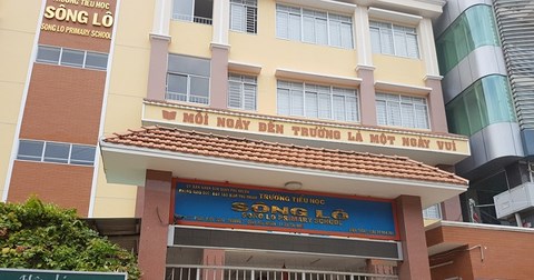 Thực hư chuyện cô giáo bắt học sinh ngậm dép vì đùa giỡn trong giờ học - 1