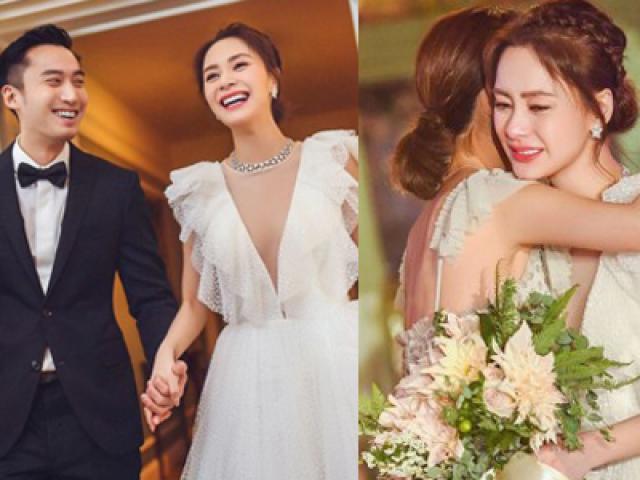 Chung Hân Đồng khóc nức nở trong lễ cưới sau 10 năm scandal ảnh nóng