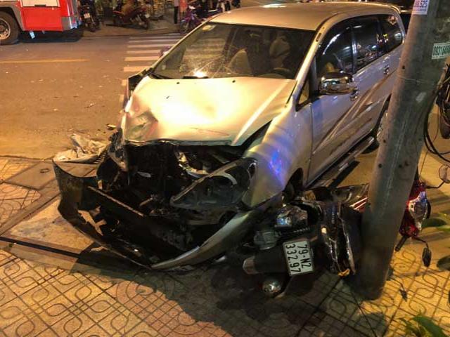 A collision with a fire engine, a 7-seat car that causes continuous TNGT