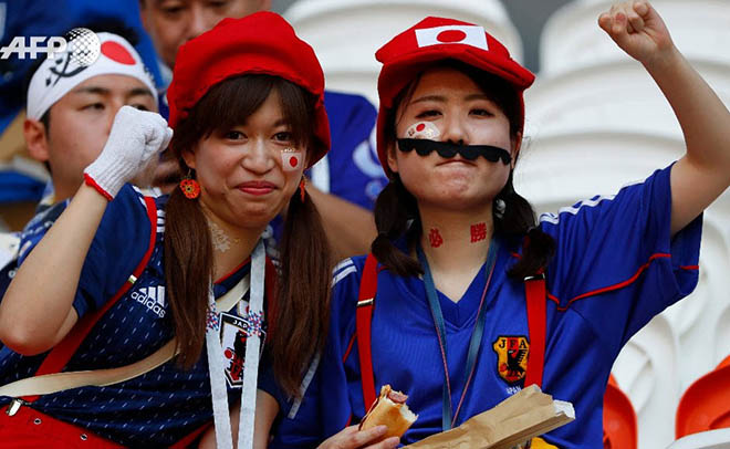 Nhật Bản ăn mừng thắng sốc World Cup: Nhà báo quốc tế choáng váng vì triệu fan - 12