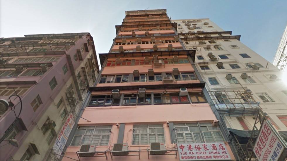 Thâm nhập mê cung trong "động vui vẻ" cao tầng khiến quý ông quên lối về - 1