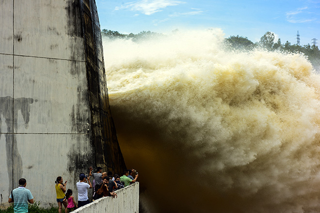 Nóng: Lũ về dồn dập, thủy điện Lai Châu dự kiến mở 7 cửa xả - 1