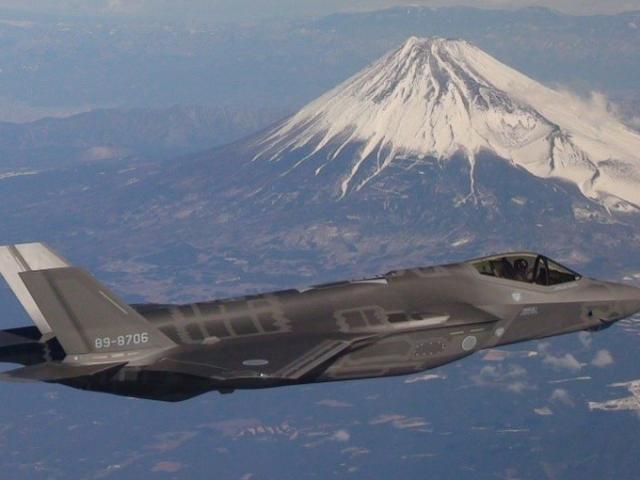 Siêu tiêm kích F-35 Nhật rơi: Điều gì xảy ra nếu lọt vào tay Nga, TQ?