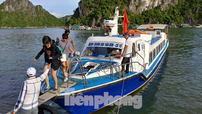 Vé tàu cao tốc Cô tô liên tục tăng: Diễn biến bất ngờ