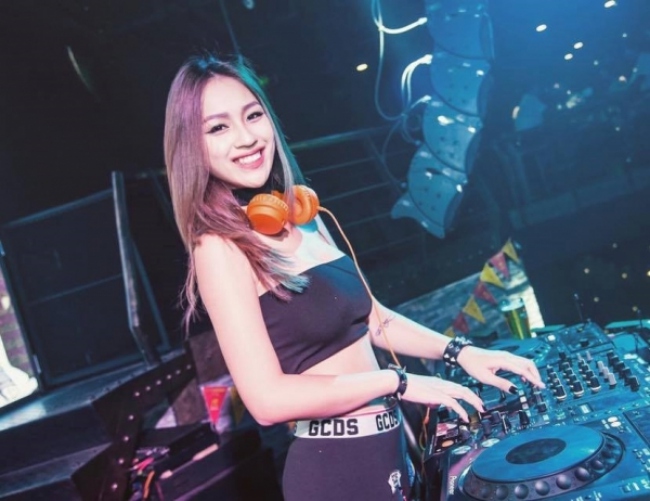 4 nữ DJ Việt xinh đẹp nhất, người số 4 xứng đáng 