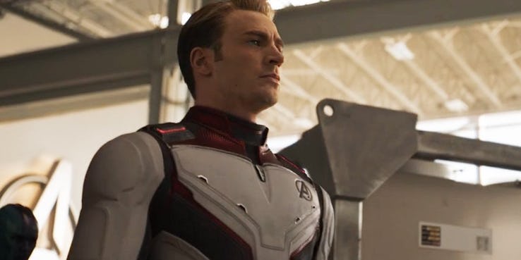 Những lỗ hổng to đùng "được" bỏ qua trong Avengers: Endgame