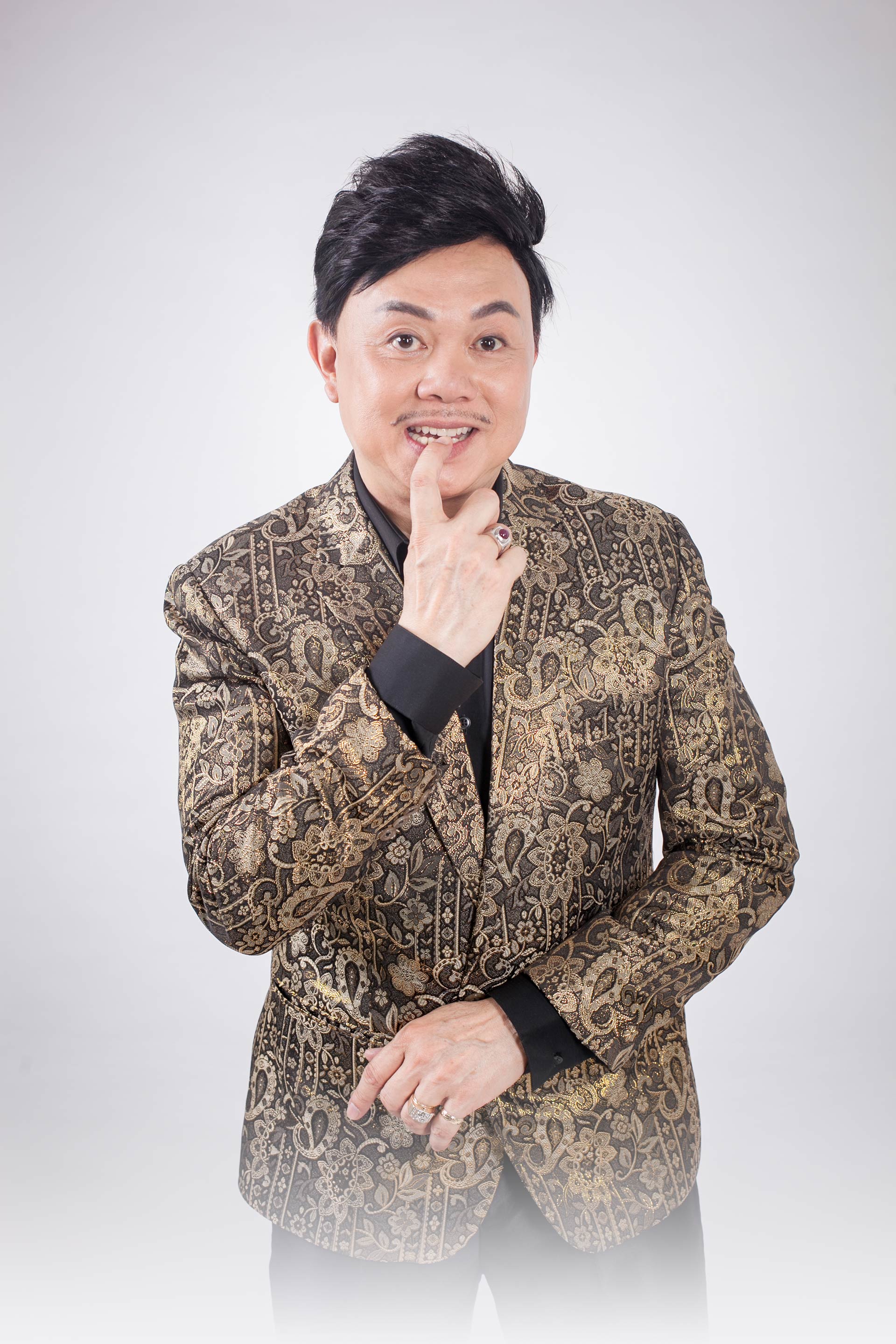 Chí Tài: "Tôi từng giấu vợ chuyện xao động với người khác giới" - 5