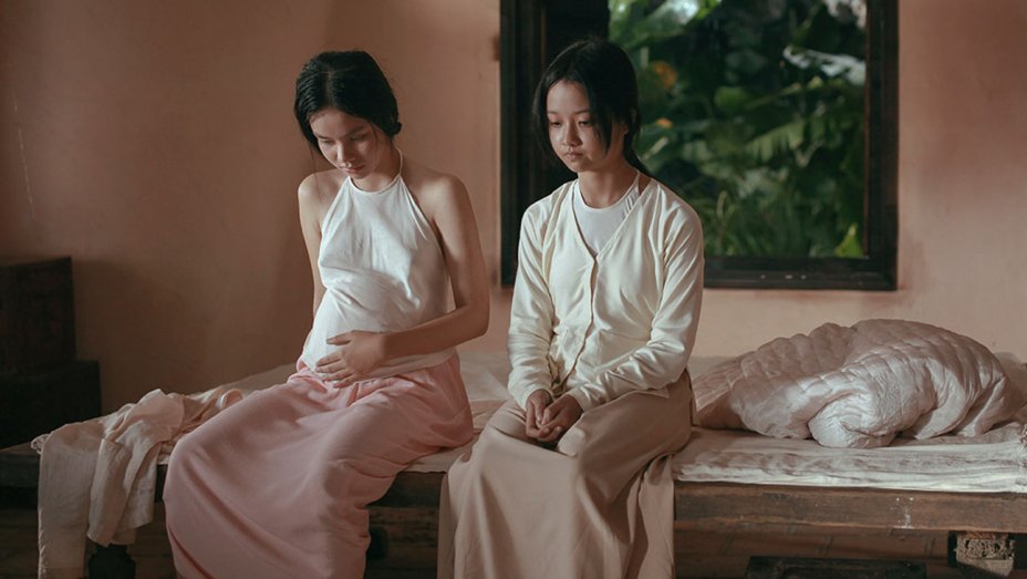 5 Phim Việt Thành Công Quốc Tế Nhưng Lận Đận Nước Nhà