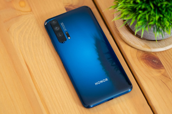 Ra mắt ấn tượng nhưng siêu phẩm chụp ảnh Honor 20 Pro bị trì hoãn phát hành - 1