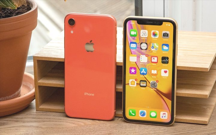 "Mổ xẻ" những khuyết điểm khiến iPhone XR trở nên không đáng tiền mua - 1