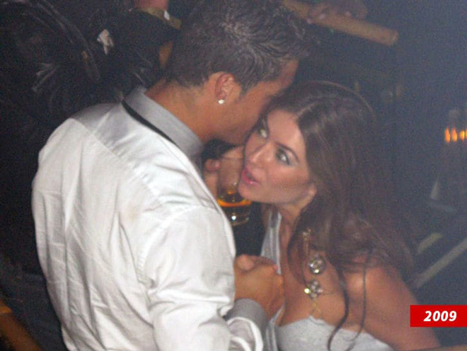 Diễn biến mới nghi án Ronaldo hiếp dâm: Sẵn sàng ra tòa, liệu có thoát tội? - 1