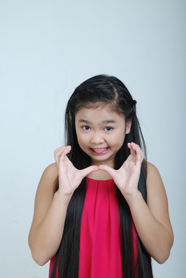 Cô bé Nguyễn Thiện Nhân đăng quang "Giọng hát Việt nhí" vào cuối năm 2014 ở tuổi 12. Học trò Cẩm Ly chinh phục khán giả đầy thuyết phục và là một trong những giọng ca được yêu thích nhất từ The Voice Kids.