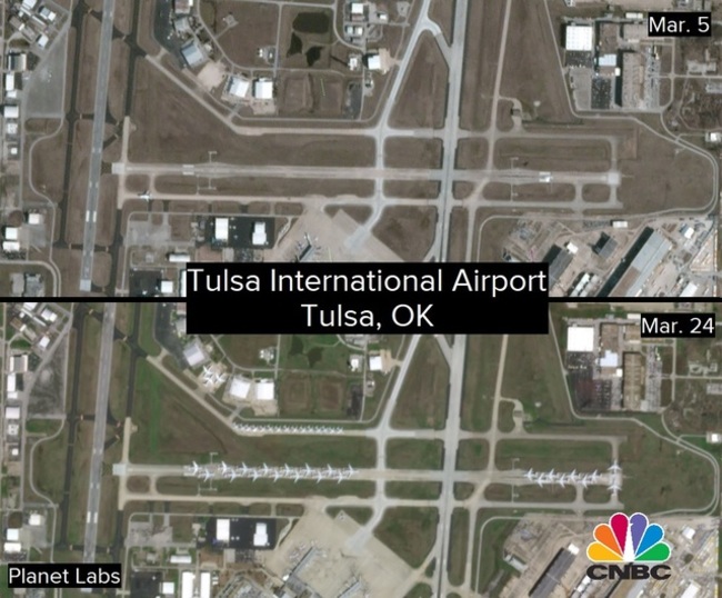 American Airlines cũng chia sẻ hình ảnh từ mặt đất ở sân bay Tulsa, nơi họ đang lưu trữ  hàng chục máy bay Boeing không thể hoạt động bao gồm các 737, 757, 777 và 787.