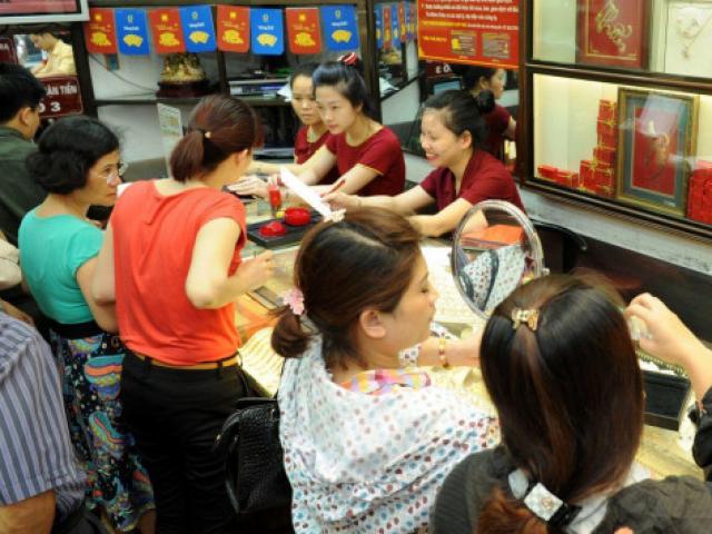 Giá vàng hôm nay 6/4: Quay đầu lao dốc ngay sáng đầu tuần do sợ hãi COVID-19