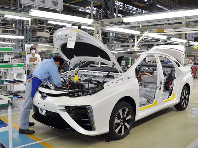 Lần đầu tiên trong lịch sử Toyota đóng cửa tạm thời 5 nhà máy tại Nhật
