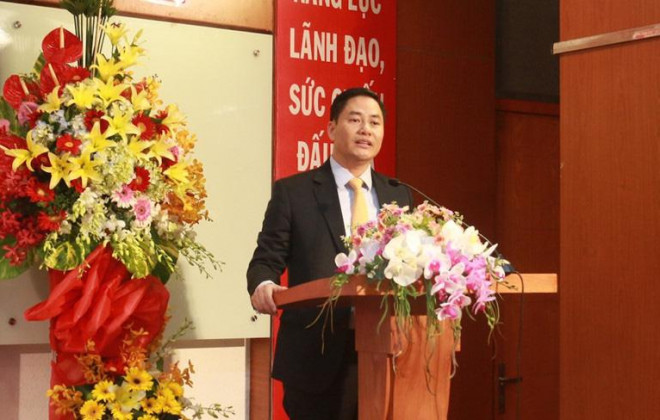 Đình chỉ công tác 7 lãnh đạo, cán bộ Trường ĐH Ngân hàng TP.HCM - 1
