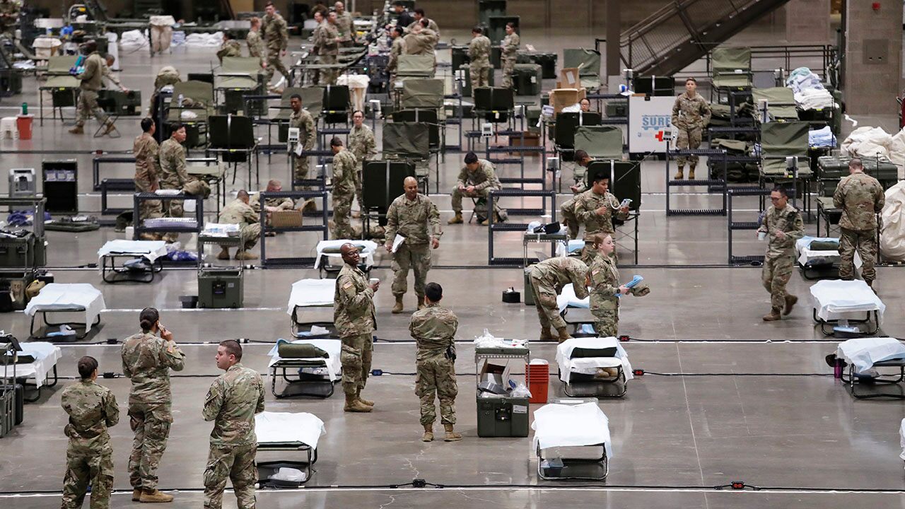 United States: The large field hospital has just been built, no treatment had to be downloaded for any patient - 1