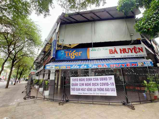 Toàn cảnh ngày đầu tiên đợt 2 giãn cách xã hội ở TP.HCM - 8