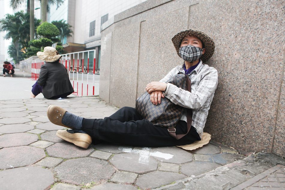 Phút hạnh phúc rơi nước mắt ở siêu thị giá 0 đồng trong mùa dịch Covid-19 - 12