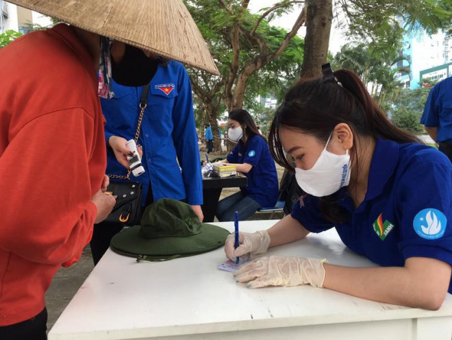 Xuất hiện cây ATM "rút" được 5 tấn gạo mỗi ngày ở Hải Phòng - 7