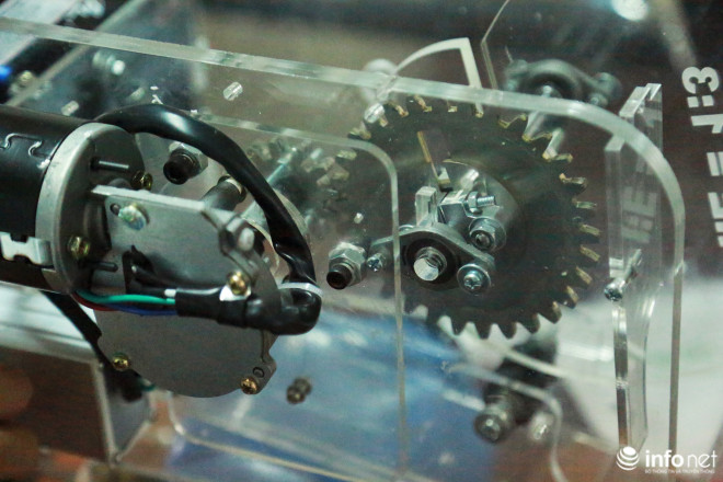 Cận cảnh máy trợ thở đầu tiên do chính tay người Việt Nam thiết kế và sản xuất - 4