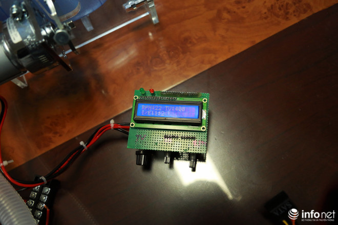 Cận cảnh máy trợ thở đầu tiên do chính tay người Việt Nam thiết kế và sản xuất - 12