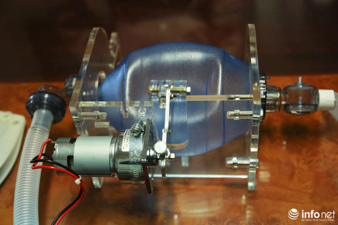 Cận cảnh máy trợ thở đầu tiên do chính tay người Việt Nam thiết kế và sản xuất - 14