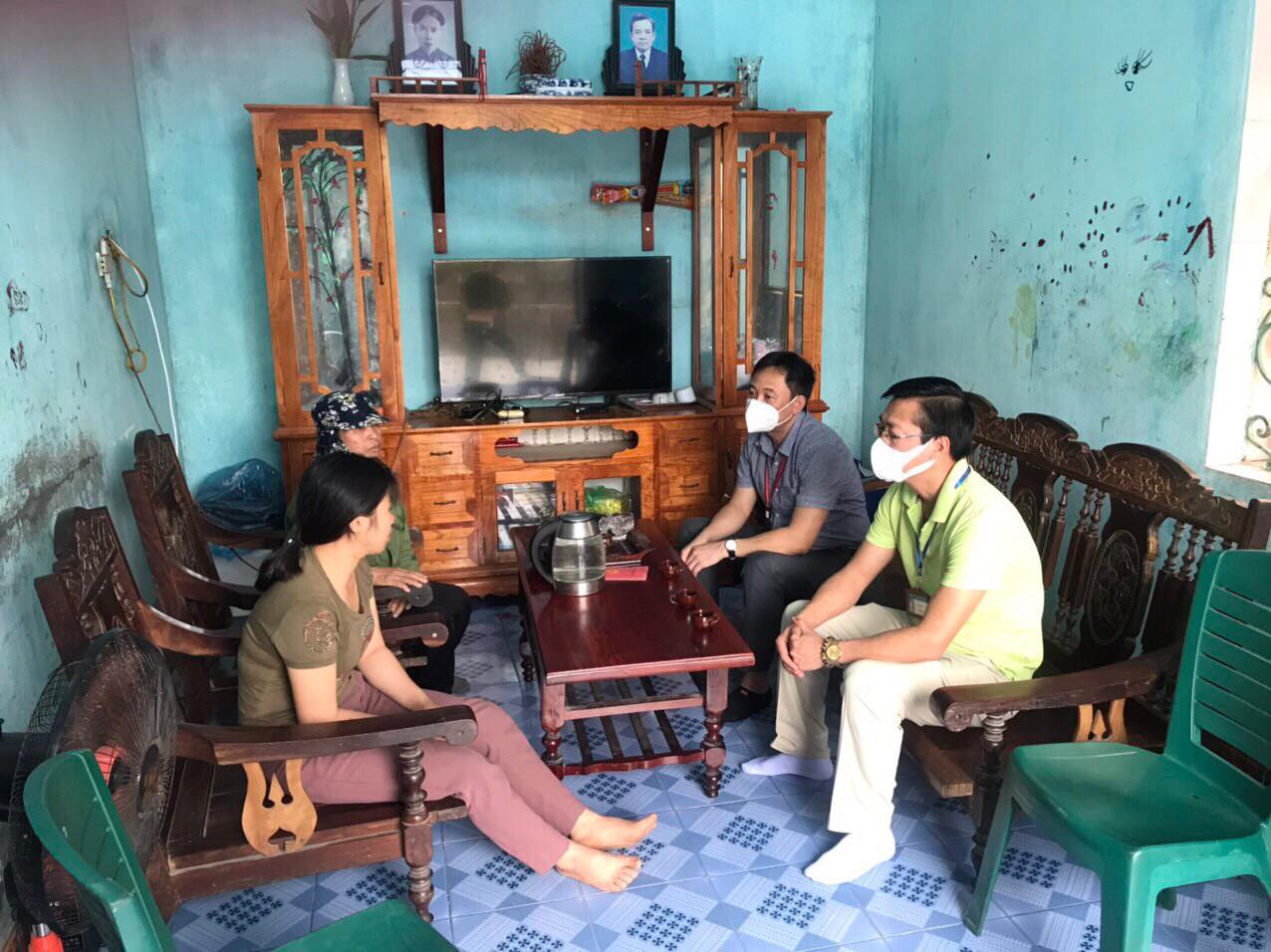 Nữ cán bộ xưng “mày, nó” với người bán hàng rong: Chủ tịch phường lên tiếng - 4