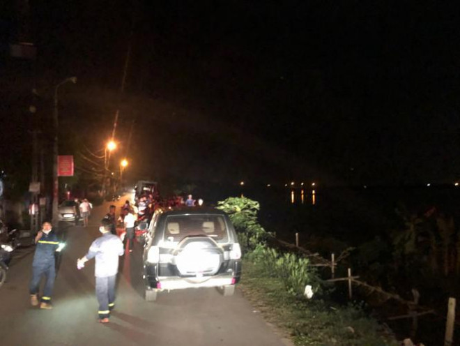 Một cán bộ Cục thuế Thanh Hoá nhảy cầu tự tử - 2