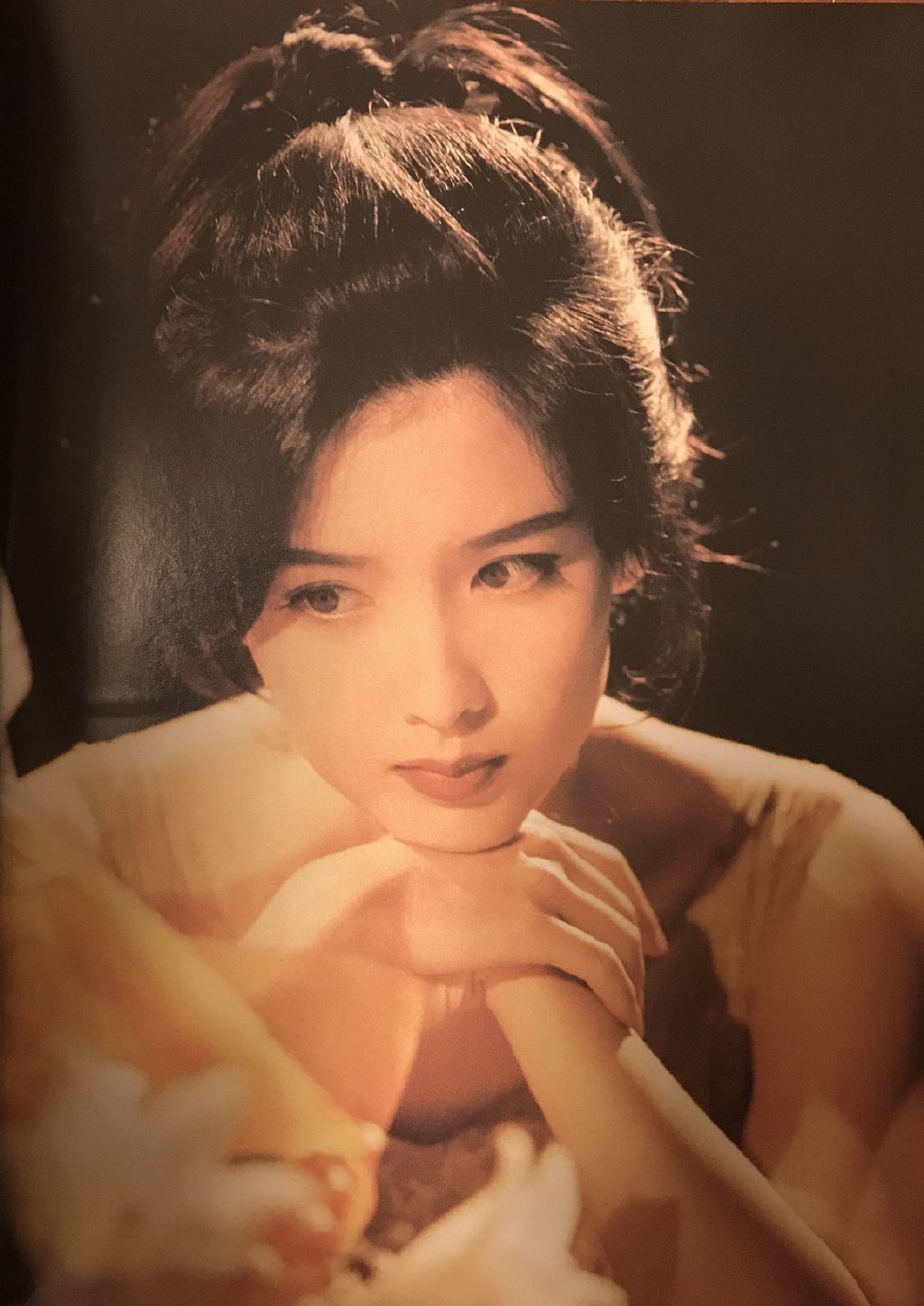 Học "tình đầu của đàn ông Hồng Kông" cách mãi trẻ đẹp - 3