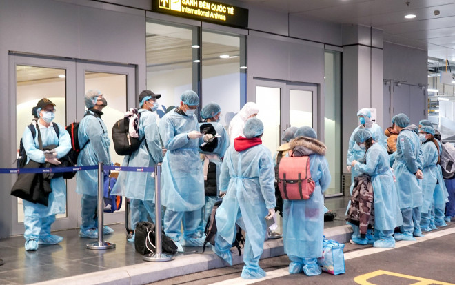 Những người bay trong mùa dịch - 2