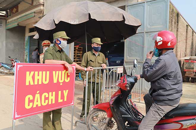 Phong tỏa toàn bộ thị trấn Đồng Văn vì liên quan ca bệnh Covid-19 - 1