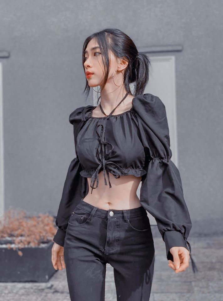 Cô gái Sài thành sở hữu vòng eo bé kỳ lạ chỉ 52cm bị nghi cắt xương sườn - 5