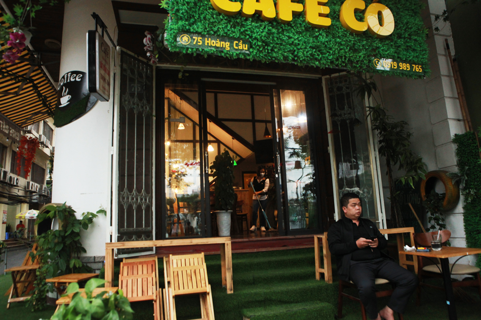 Buổi sáng đầu tiên nới lỏng giãn cách xã hội ở Hà Nội - 13