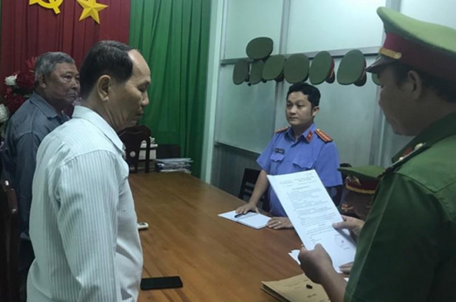 Đề nghị truy tố nguyên chủ tịch, phó chủ tịch TP Phan Thiết - 5