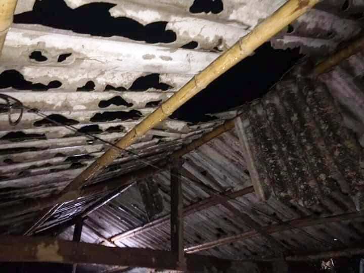 Những hình ảnh khủng khiếp do mưa đá, cuồng phong gây ra ở miền Bắc - 4