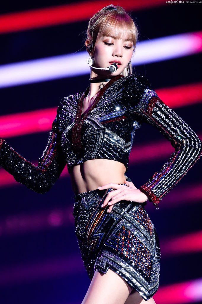 Vì sao Lisa (Black Pink) không quá cao vẫn có thân hình được xem là lý tưởng nhất? - 5