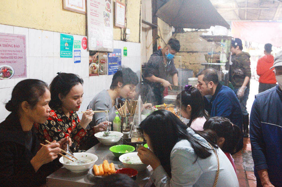 Hà Nội: Quán phở, quán cơm làm vách ngăn phòng dịch Covid-19 - 10