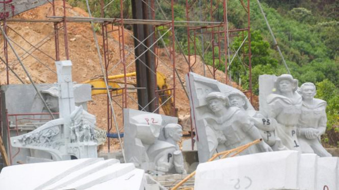 Huyện nghèo ở Quảng Nam xây tượng đài chục tỷ đồng - 6