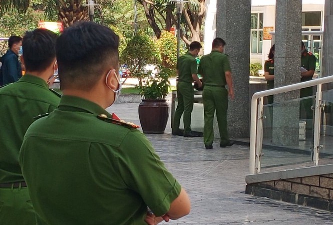 Nóng trong tuần: Nhiều diễn biến bất ngờ vụ tiến sĩ Bùi Quang Tín tử vong - 1