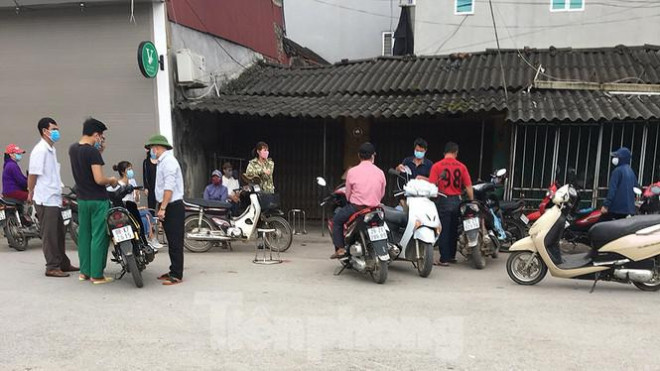 Thôn Hạ Lôi trước ngày dỡ phong toả 'nội bất xuất, ngoại bất nhập' - 5