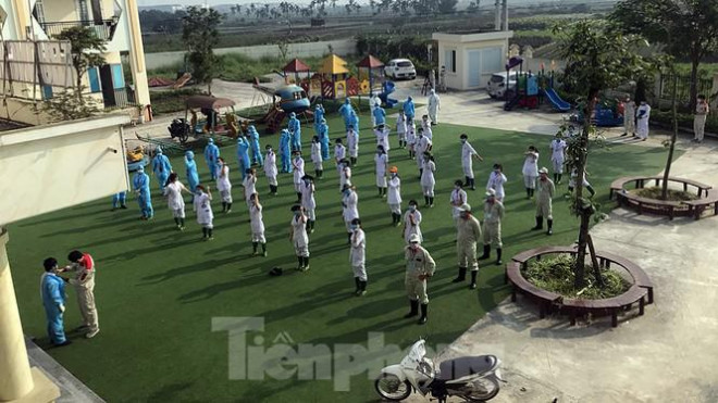 Thôn Hạ Lôi trước ngày dỡ phong toả 'nội bất xuất, ngoại bất nhập' - 8