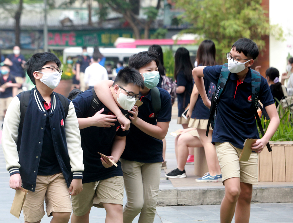 Ngày "tựu trường đặc biệt" sau thời gian dài giãn cách xã hội - 10