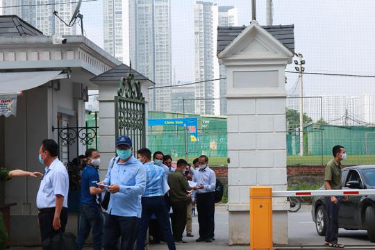 Phan Văn Anh Vũ: Bị cáo không phải bị bắt khi đang bị truy nã - 2